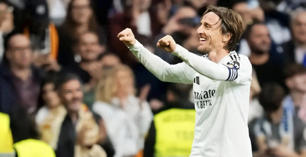 鑫配资官网 西媒拉响警报! 国家德比定生死 恐复制09/10零冠赛季